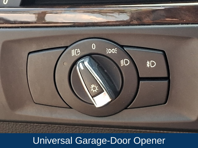 Used 2012 BMW 328i xDrive Coupe AWD/4WD image 9