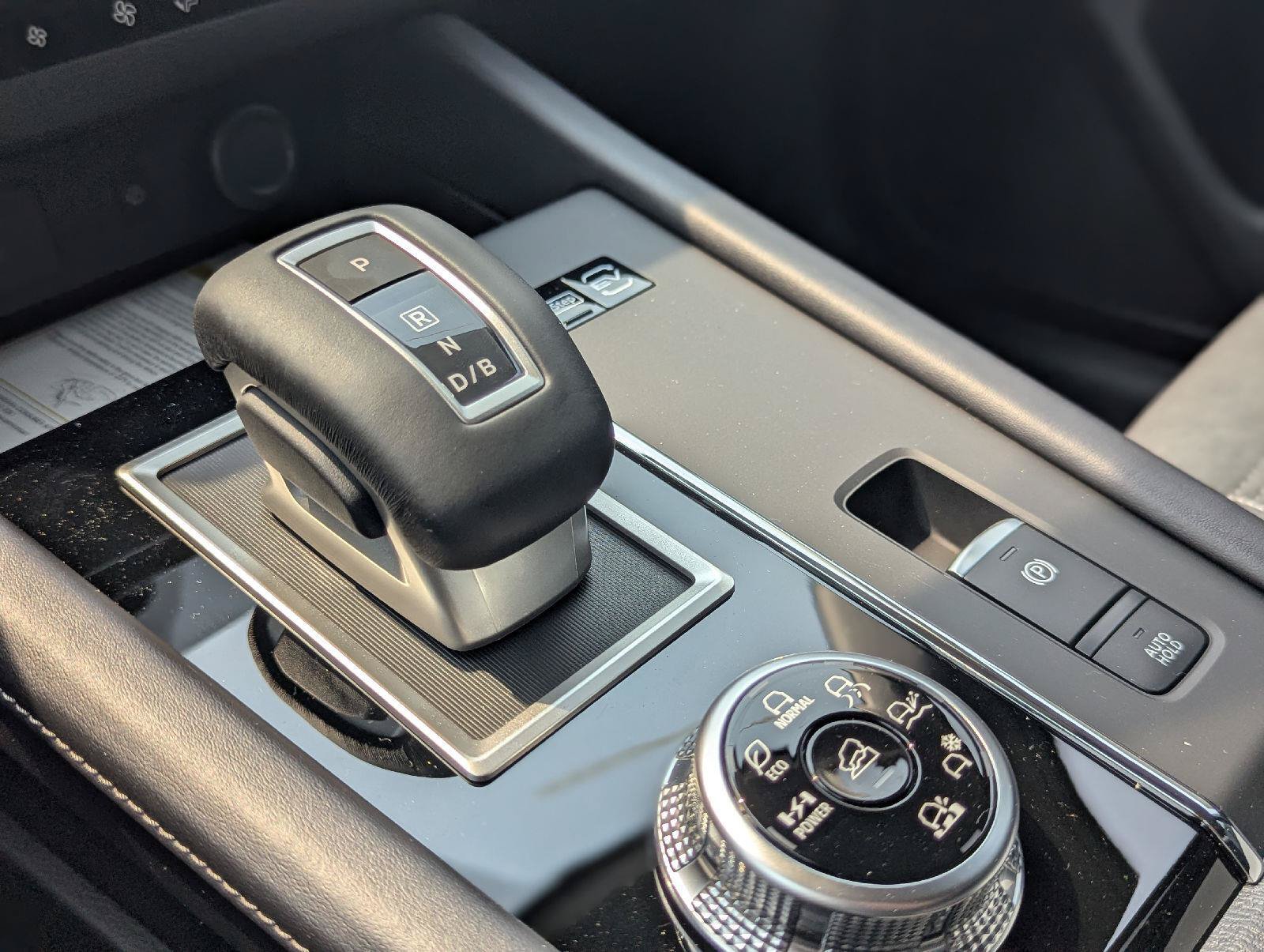 New 2026 Nissan Rogue SL AWD/4WD image 23