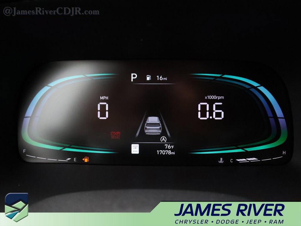 Used 2025 Hyundai Palisade SEL FWD image 30