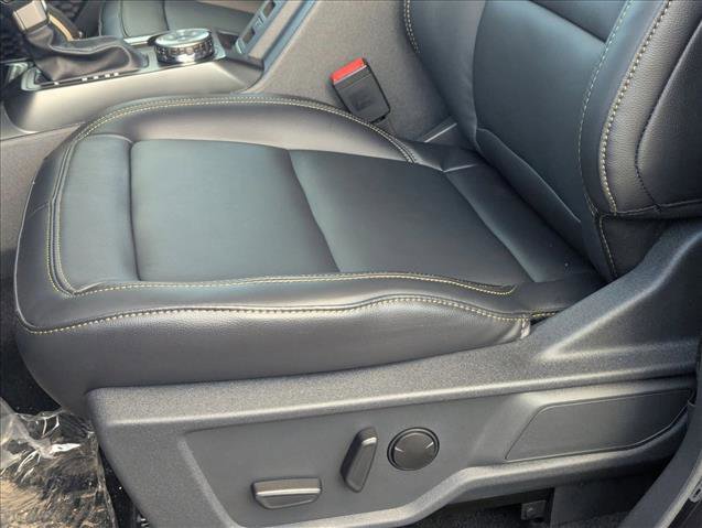 New 2026 Ford Bronco Badlands image 4