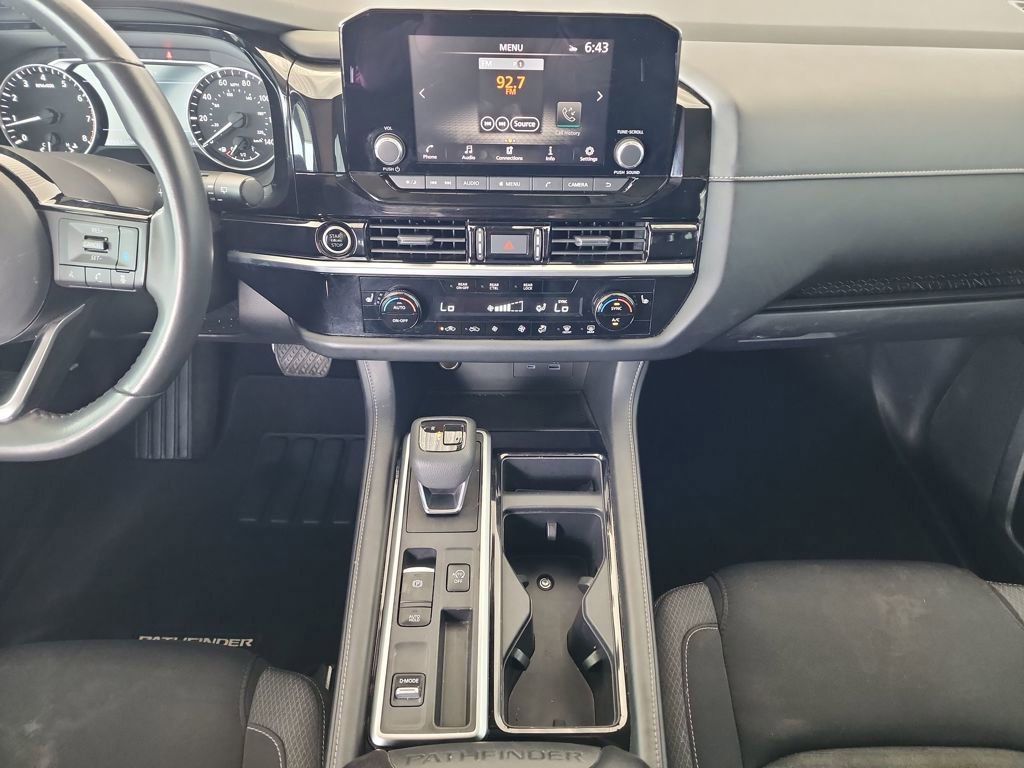 Used 2022 Nissan Pathfinder SV FWD image 20
