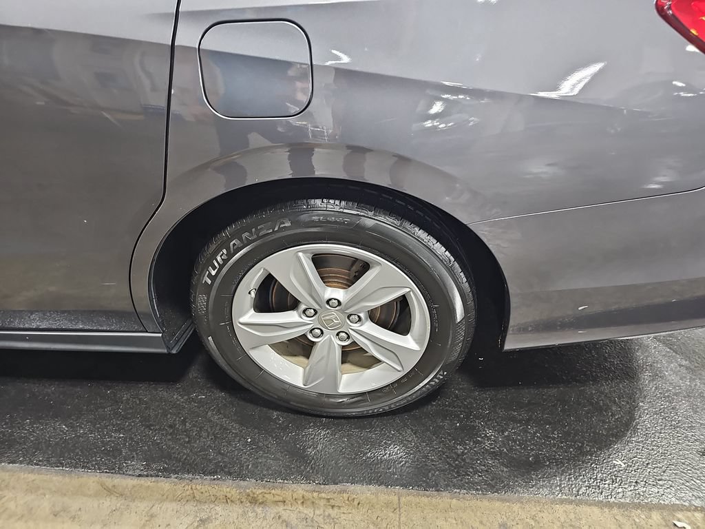 Used 2018 Honda Odyssey EX-L image 34