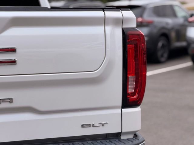 Used 2020 GMC Sierra 1500 SLT w/ SLT Premium Plus Package AWD/4WD image 11