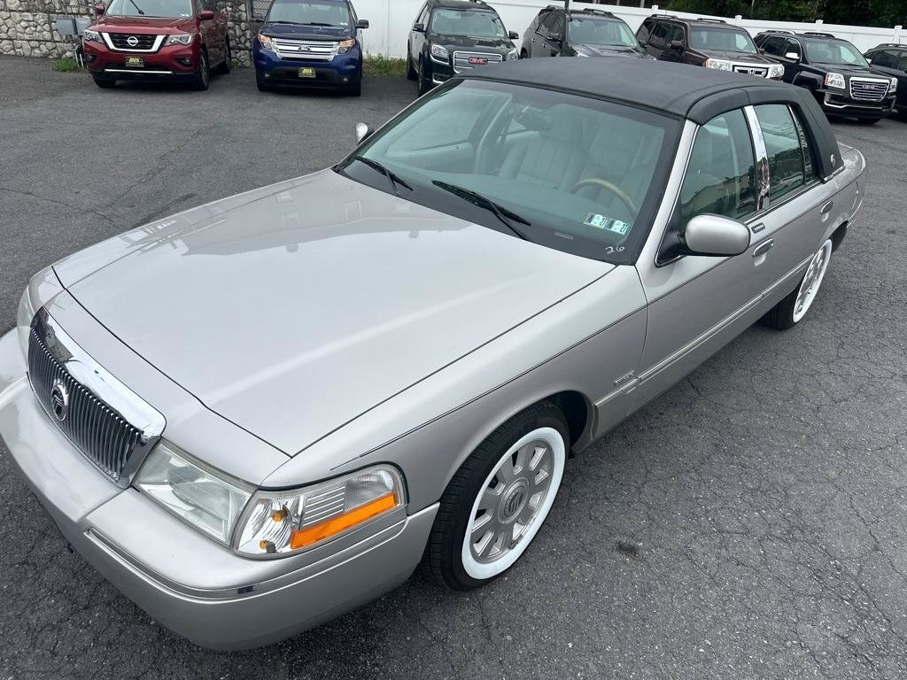 Used 2005 Mercury Grand Marquis LS RWD image 16