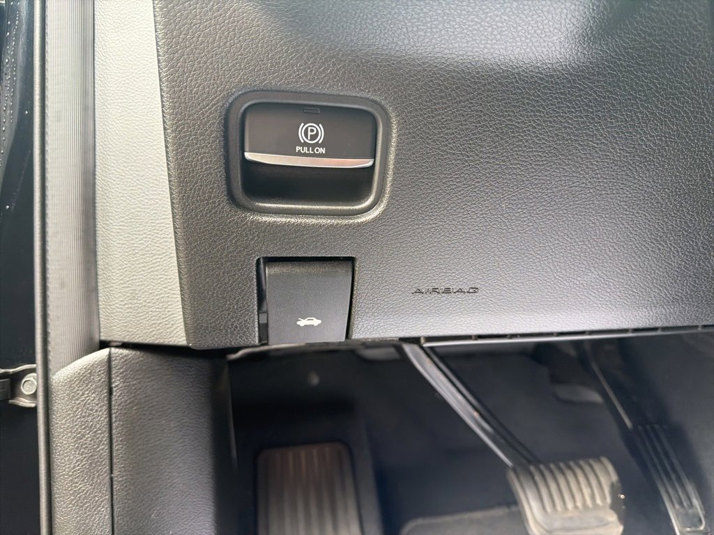 Used 2023 Jeep Grand Cherokee Limited image 20