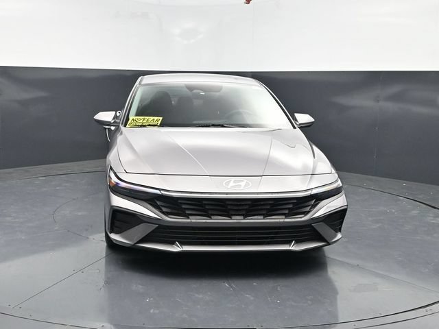 Used 2024 Hyundai Elantra SEL FWD video 2