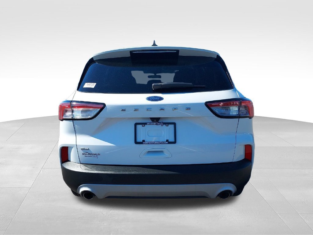 Used 2021 Ford Escape SE FWD image 4