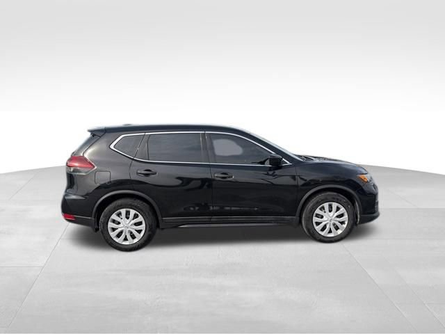 Used 2018 Nissan Rogue S image 8