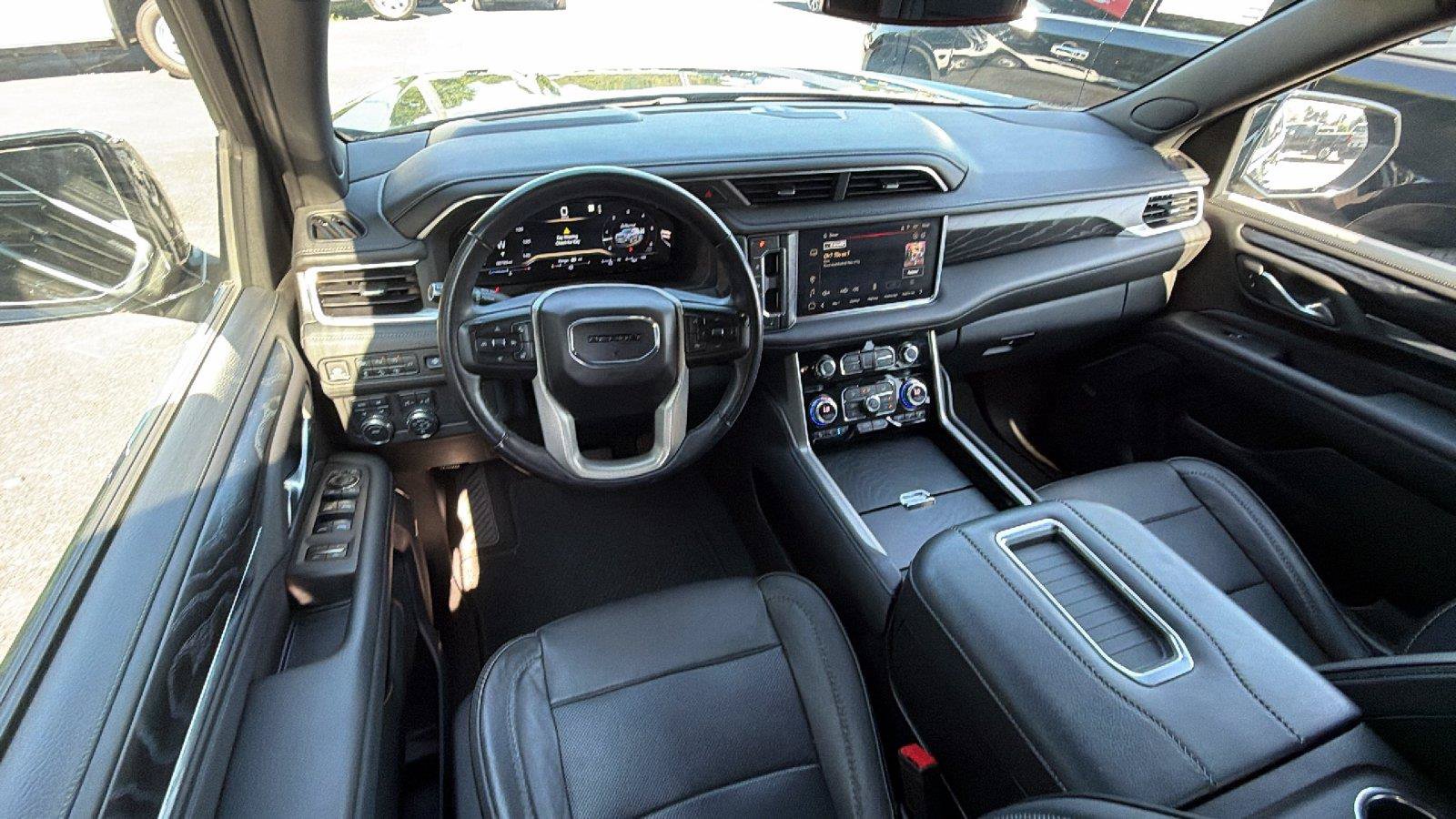 Used 2022 GMC Yukon Denali AWD/4WD image 26