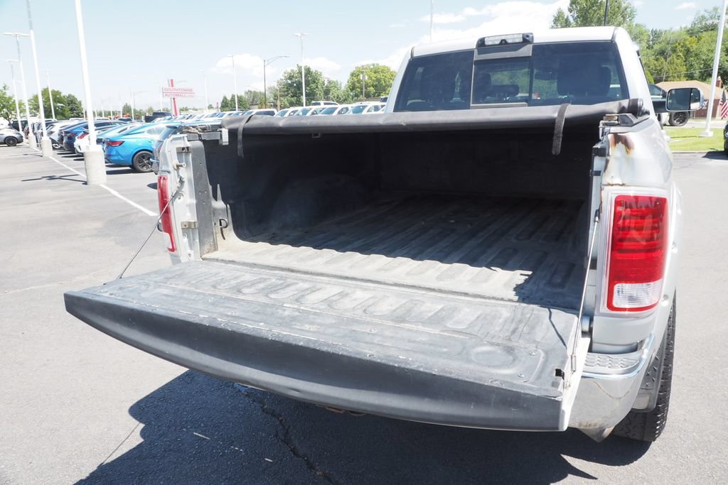 Used 2016 RAM 2500 Laramie w/ Convenience Group AWD/4WD image 17
