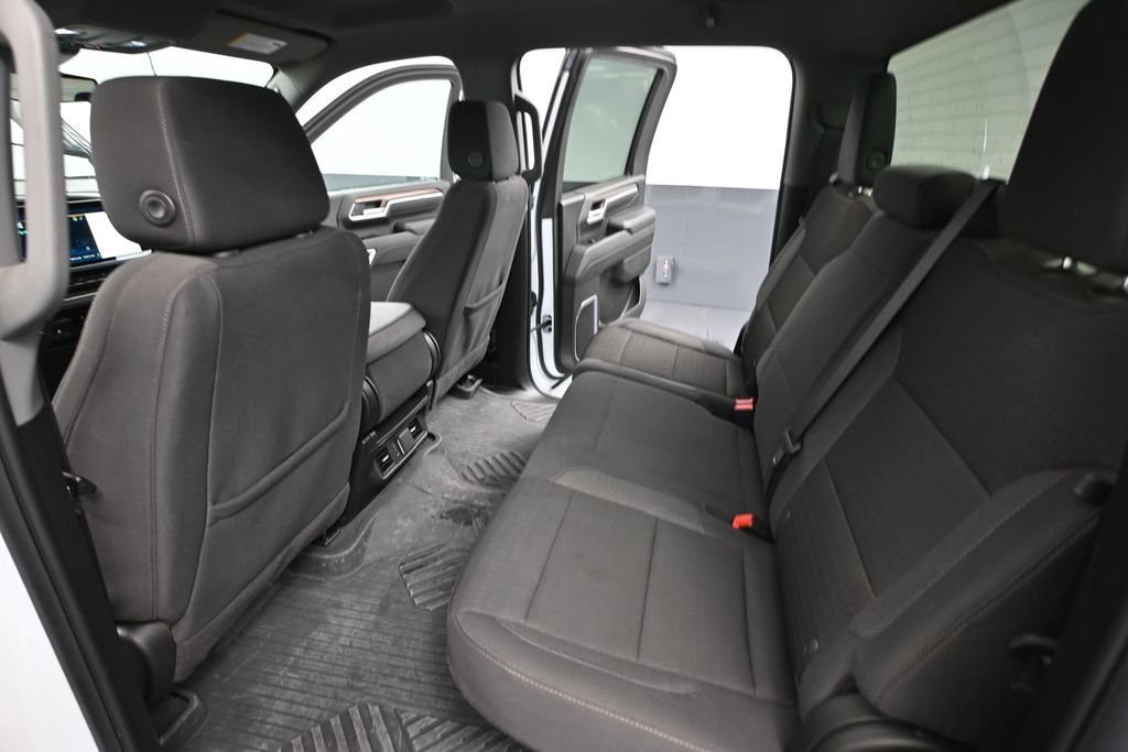 Used 2025 Chevrolet Silverado 2500 LT AWD/4WD image 27