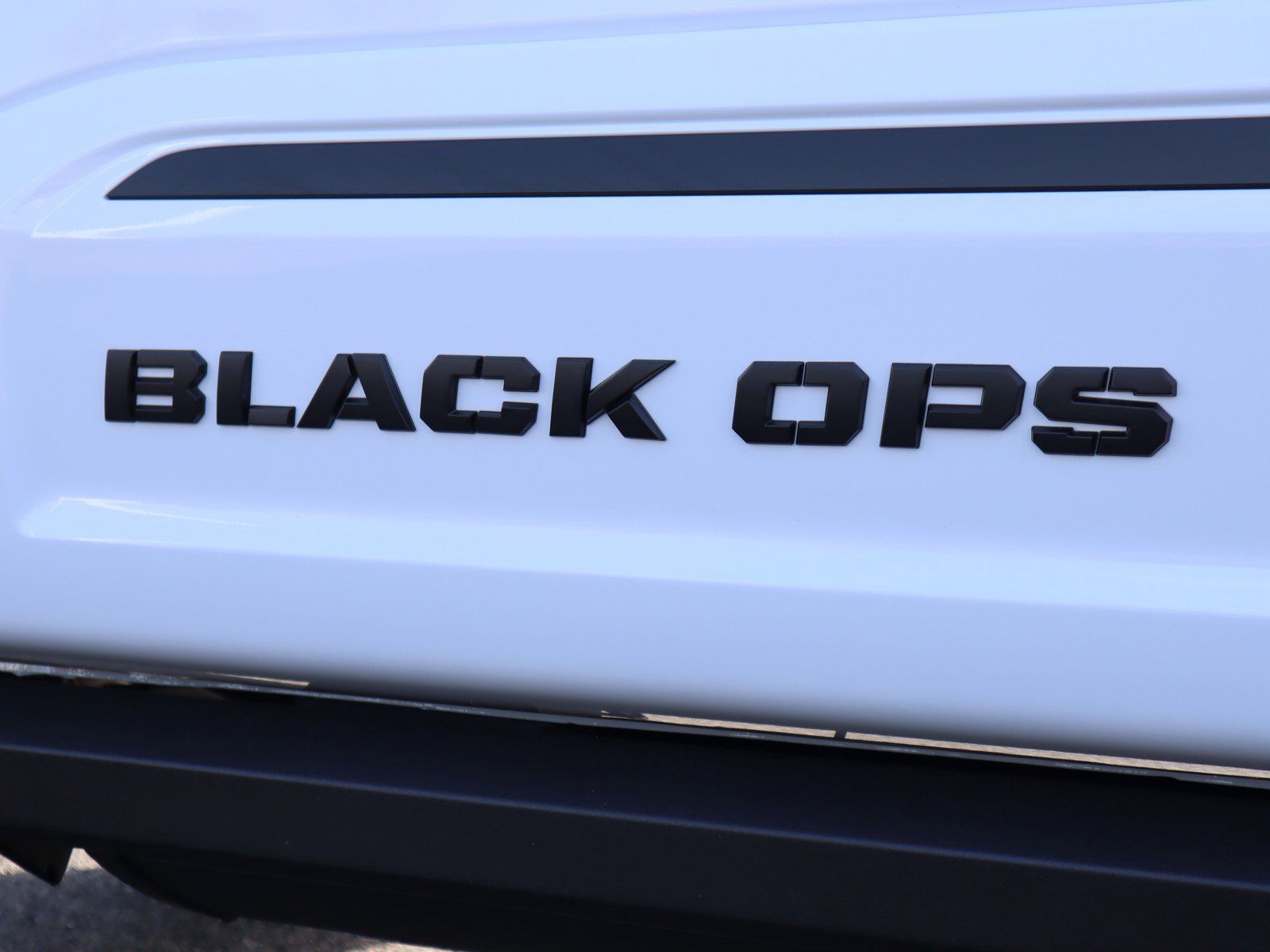 New 2023 Ford F150 Lariat w/ Equipment Group 502A High image 12