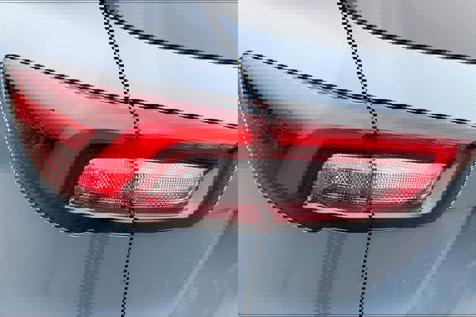 Certified 2025 Ford Escape SE w/ PHEV Premium Package image 29