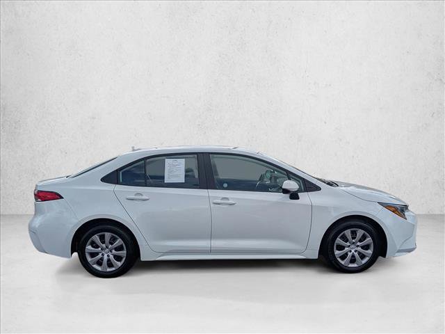 Used 2025 Toyota Corolla LE image 4