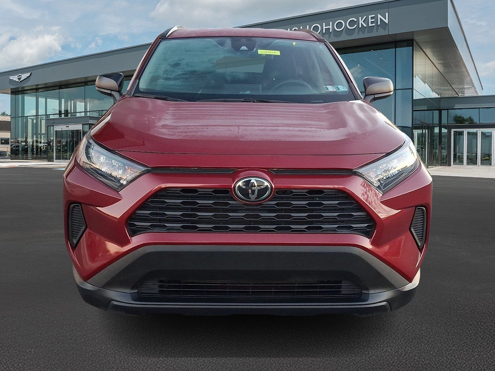 Used 2021 Toyota RAV4 LE AWD/4WD image 3