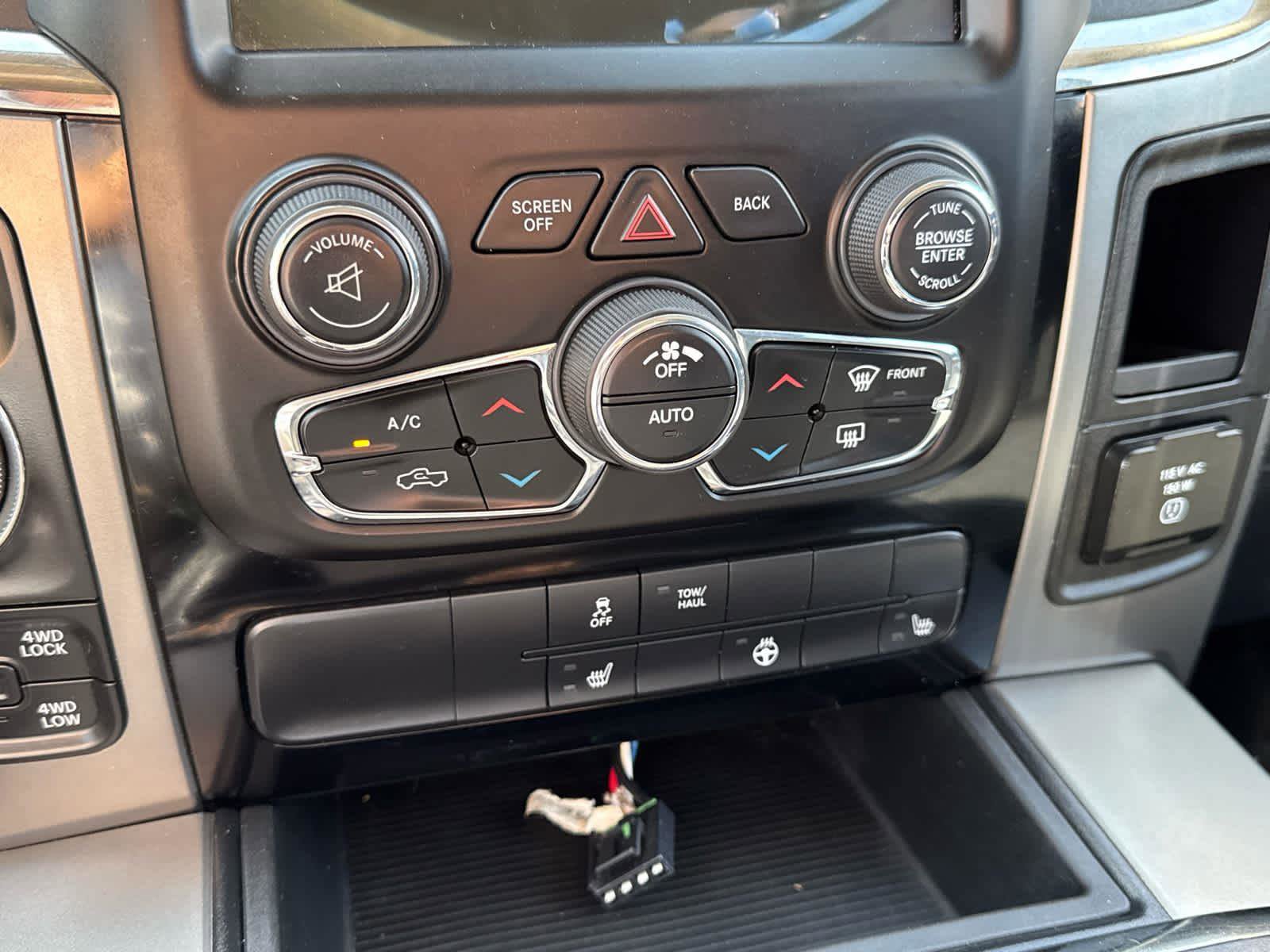 Used 2014 RAM 1500 Sport AWD/4WD image 37