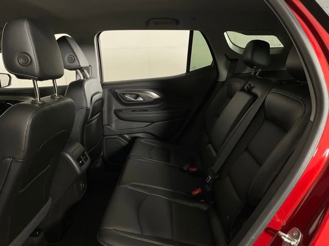 Used 2024 GMC Terrain SLT image 36