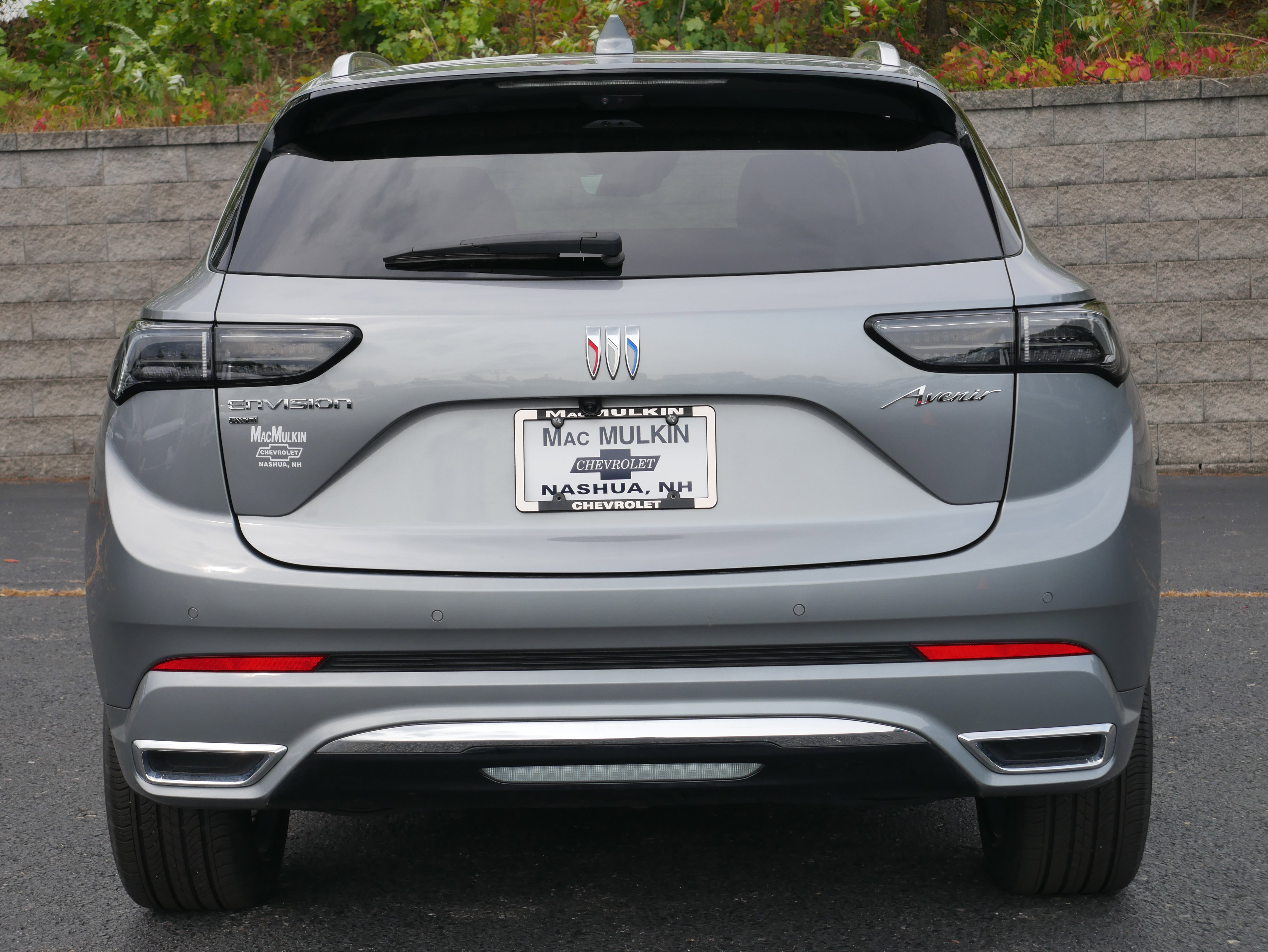 Certified 2024 Buick Envision Avenir image 5