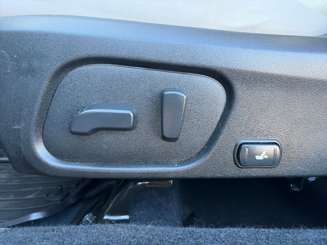 Used 2017 Subaru Forester 2.5i Limited AWD/4WD image 26