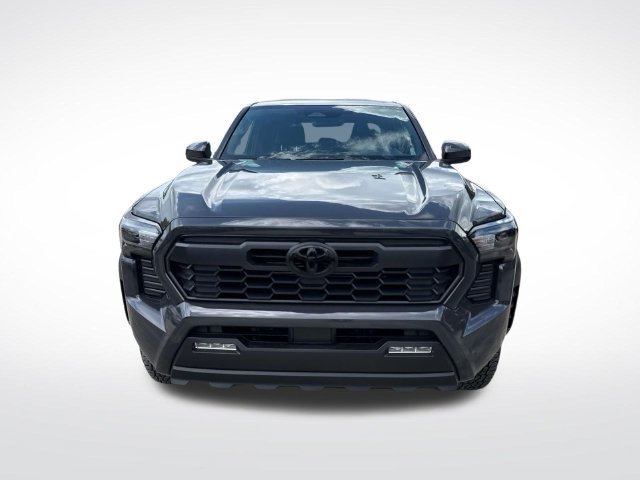 Used 2026 Toyota Tacoma TRD Off-Road AWD/4WD image 2