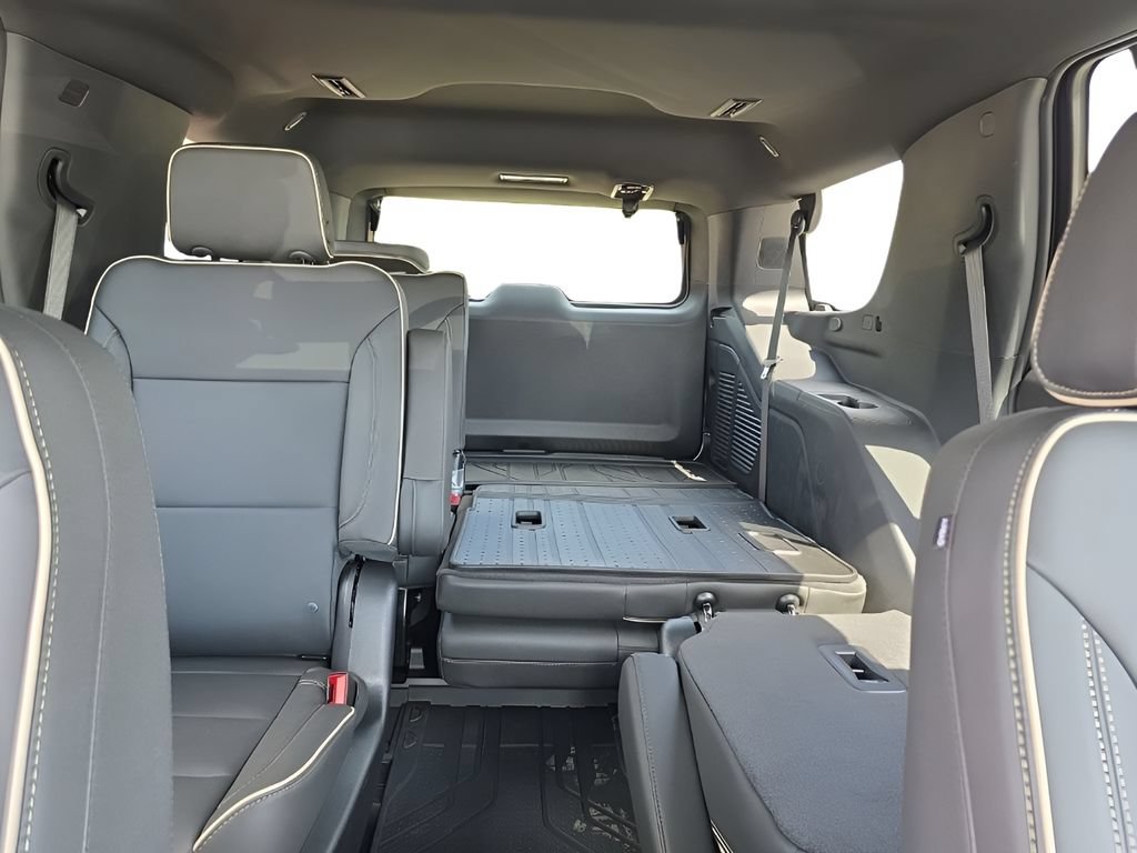 New 2026 Chevrolet Tahoe Premier w/ Sun And Tow Package AWD/4WD image 33