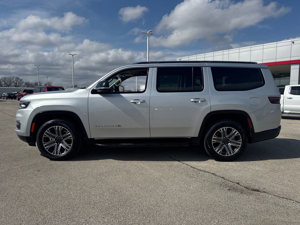 Used 2024 Jeep Wagoneer Series II w/ Flexible Seating Group image 3