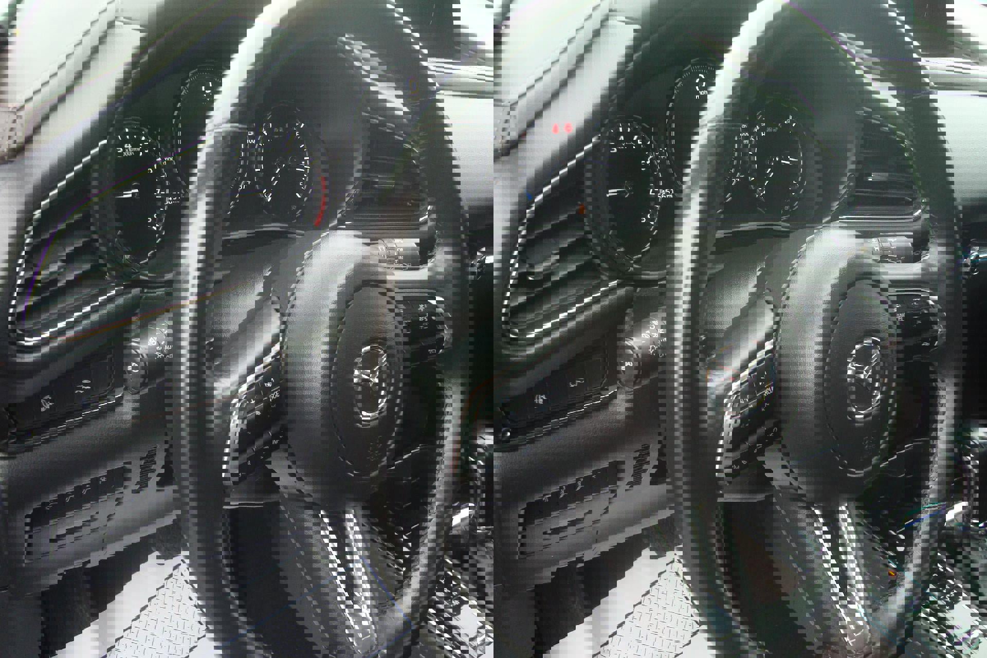 Used 2024 MAZDA CX-30 AWD 2.5 S w/ Premium Package image 21