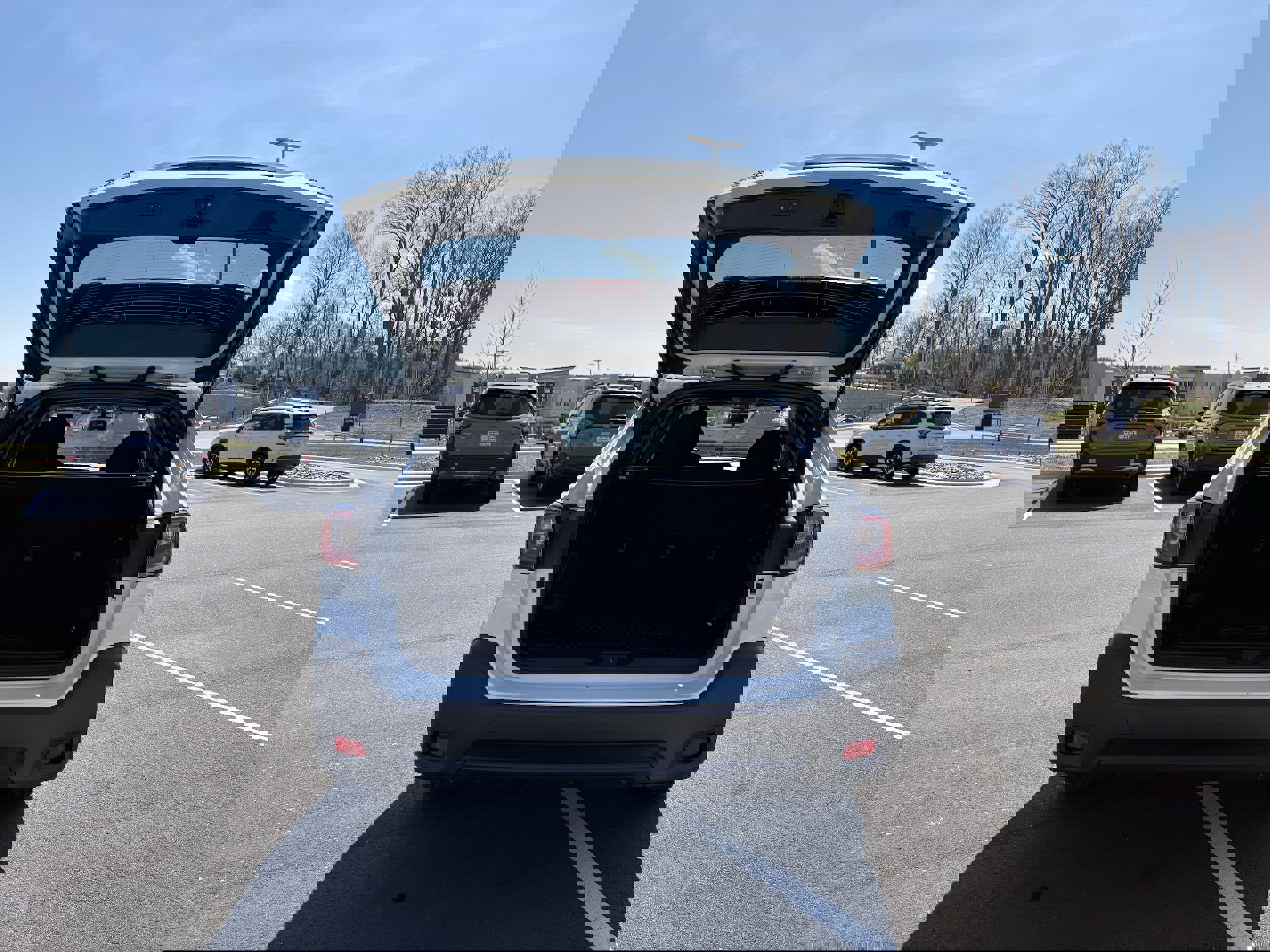 Certified 2025 Subaru Outback Premium image 11