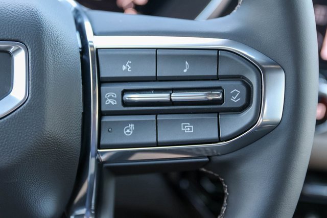 New 2026 GMC Canyon Denali image 24