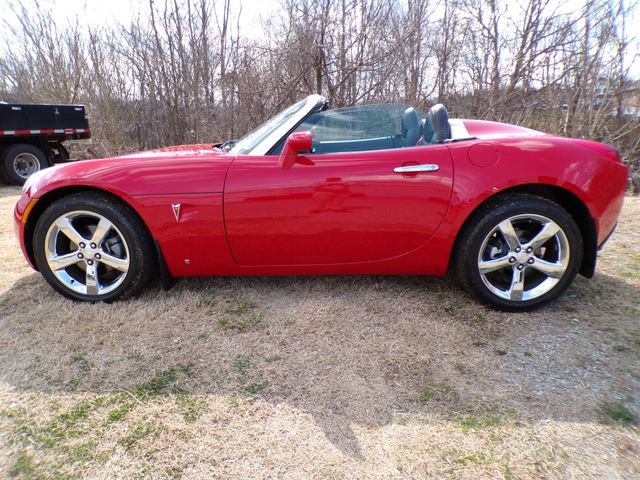 Used 2007 Pontiac Solstice GXP w/ Premium Package image 8