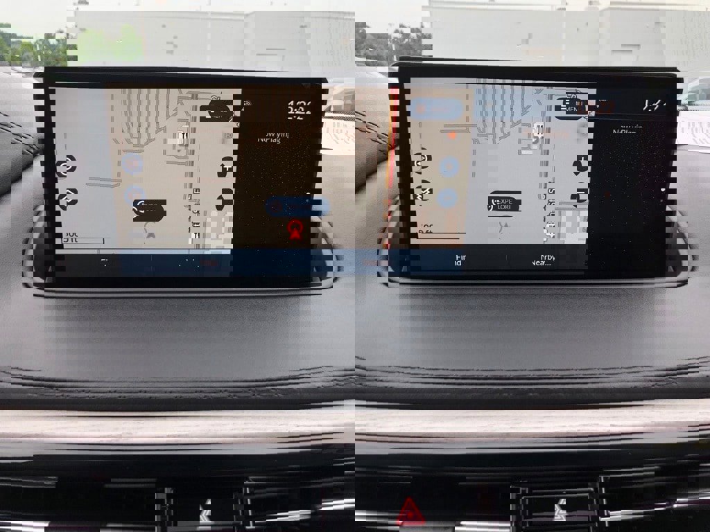 Used 2023 Acura MDX SH-AWD w/ Advance Package image 26