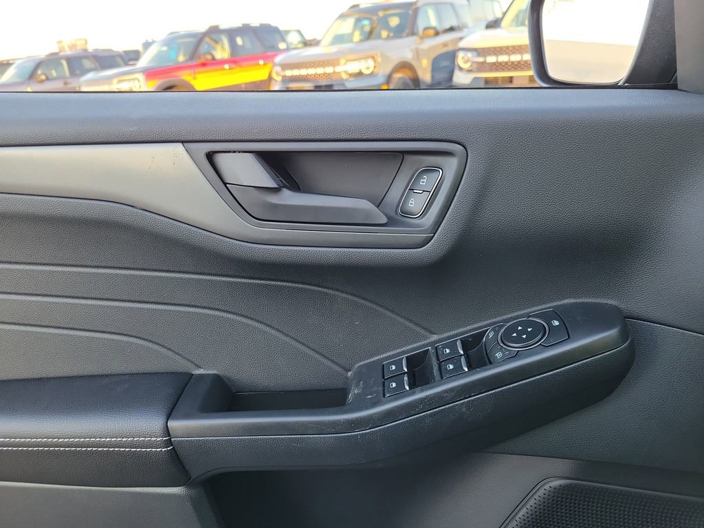 New 2026 Ford Escape Active w/ Cold Weather Package image 18