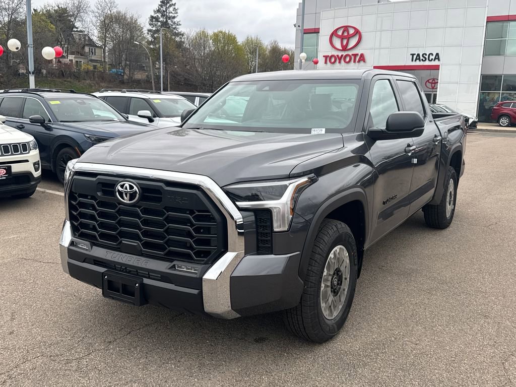 New 2026 Toyota Tundra SR5 AWD/4WD image 3