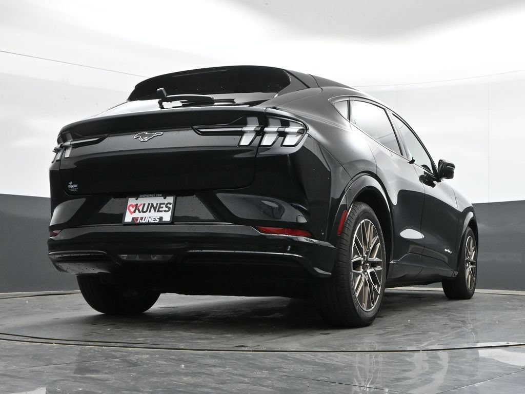 Used 2024 Ford Mustang Mach-E Premium AWD/4WD image 40