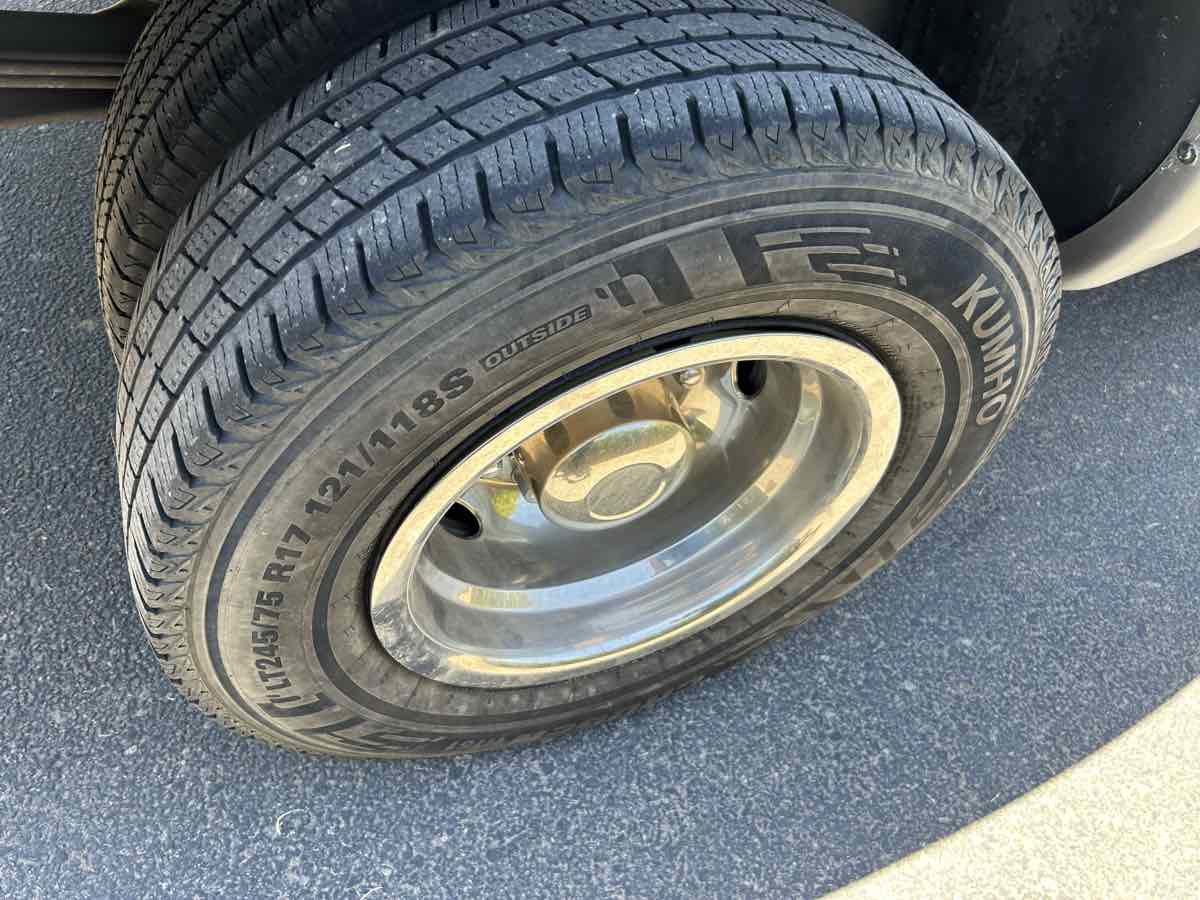 Used 2004 Dodge Ram 3500 Truck SLT w/ Sport Appearance Group image 34