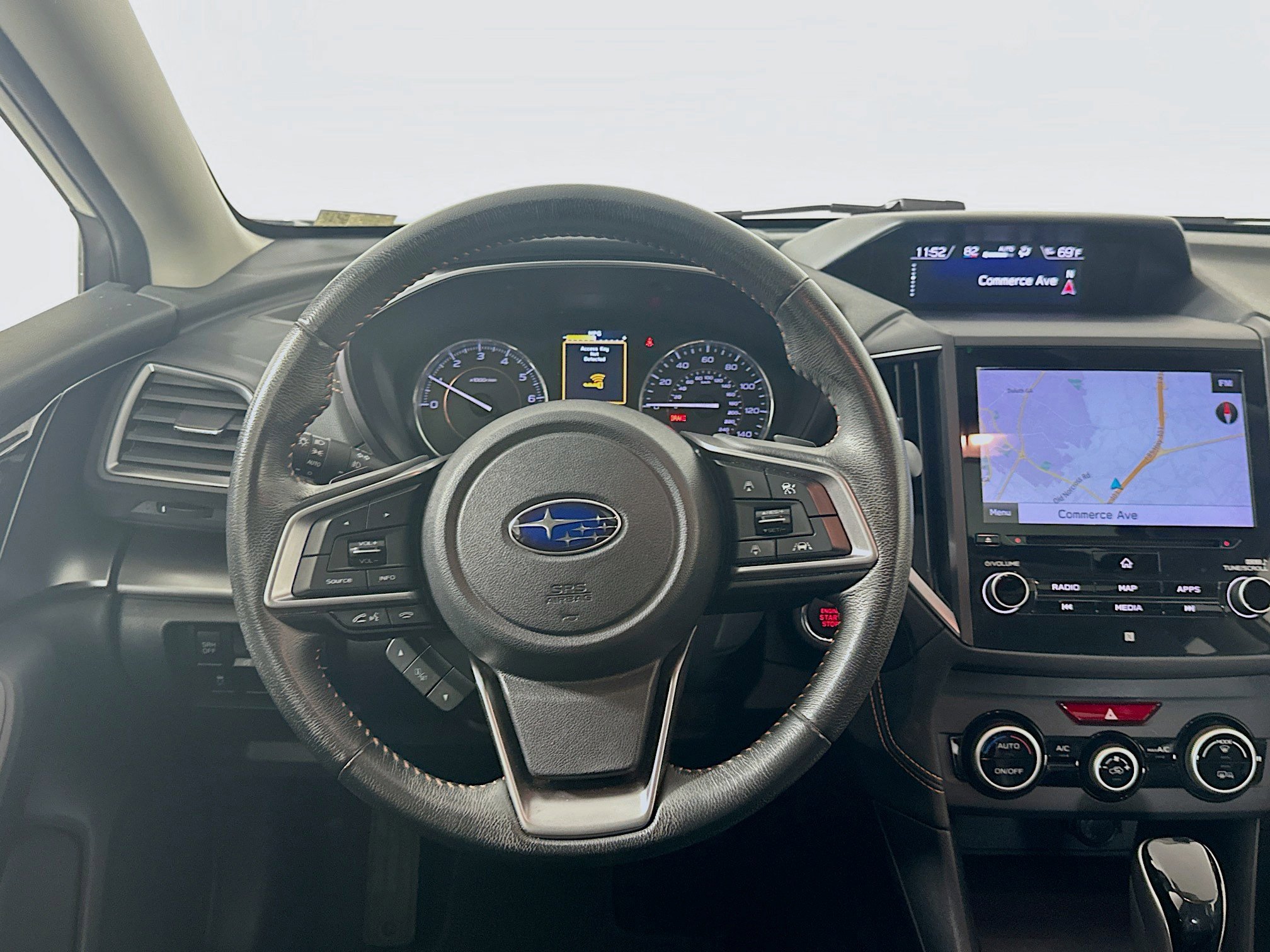 Used 2018 Subaru Crosstrek 2.0i Limited image 17