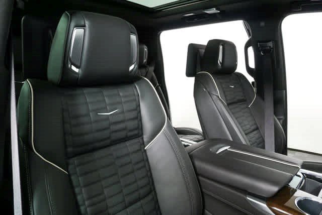 Certified 2026 Cadillac Escalade ESV Platinum Sport AWD/4WD image 28