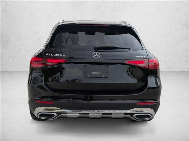 Used 2025 Mercedes-Benz GLC 350e 4MATIC image 6