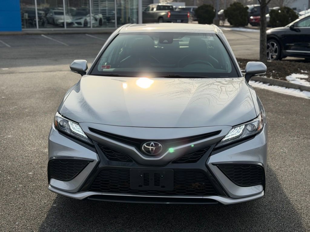 Used 2022 Toyota Camry XSE image 2