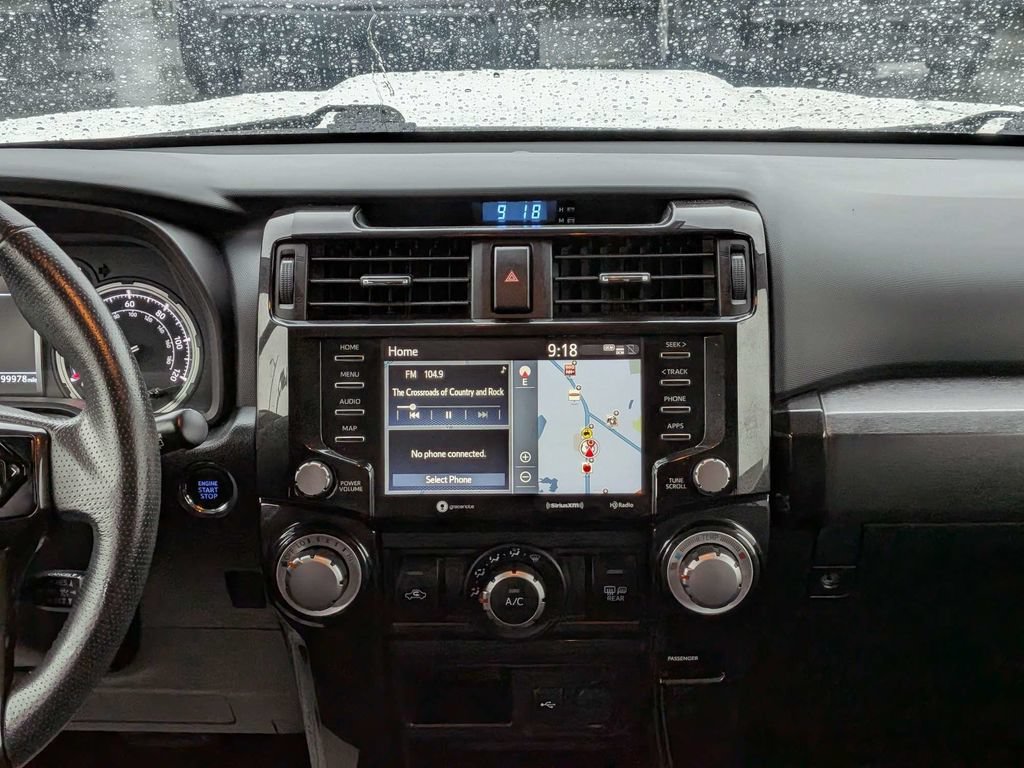 Used 2020 Toyota 4Runner Venture w/ Moonroof Package AWD/4WD image 16