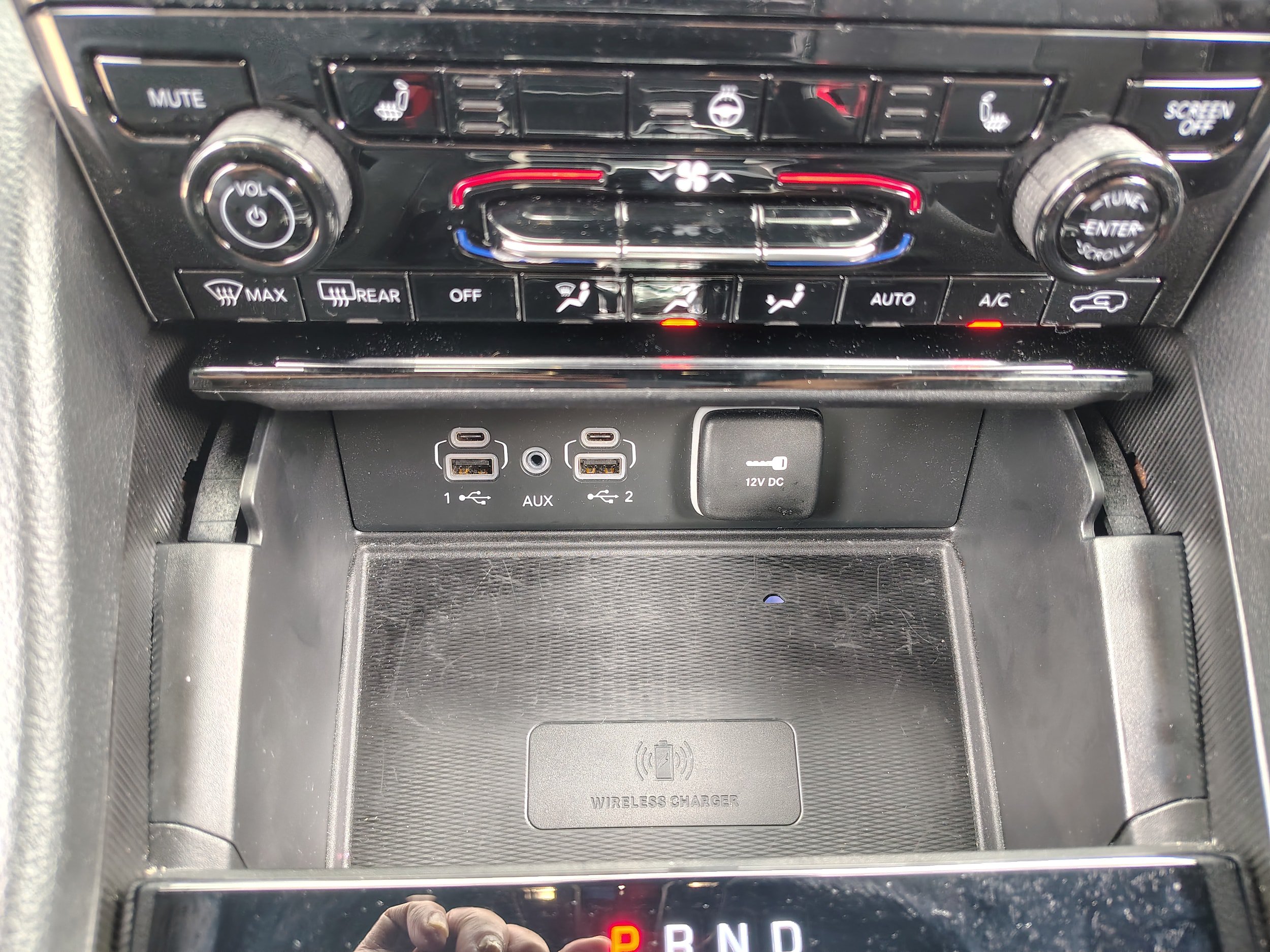 Certified 2025 Jeep Grand Cherokee Laredo X w/ Luxury Tech Group I AWD/4WD image 39
