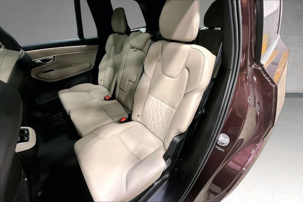 Certified 2026 Volvo XC90 B5 Plus w/ Protection Package Premier AWD/4WD image 21