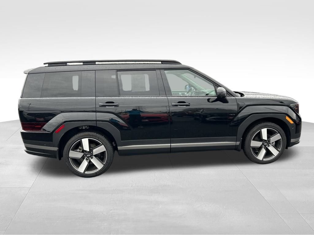 Certified 2025 Hyundai Santa Fe Limited image 7