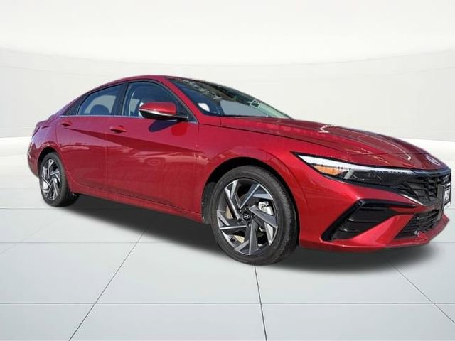 Certified 2025 Hyundai Elantra Limited image 8