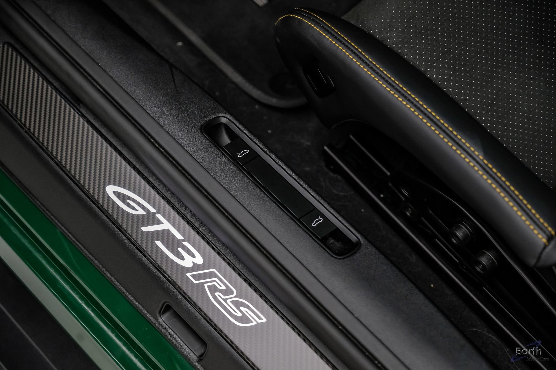Used 2025 Porsche 911 GT3 RS RWD image 55