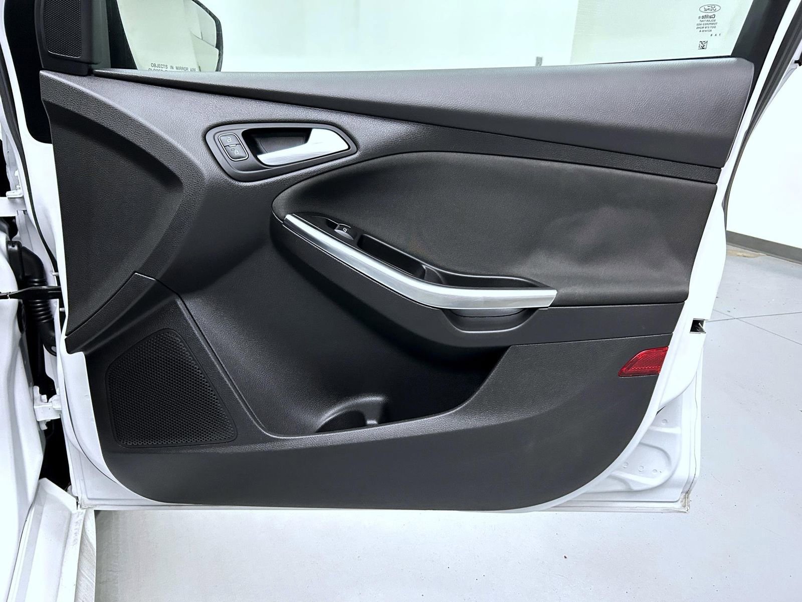 Used 2017 Ford Focus ST image 16