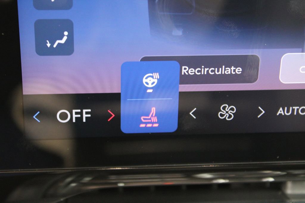 New 2026 Lincoln Nautilus Premier w/ Jet Appearance Package AWD/4WD image 48