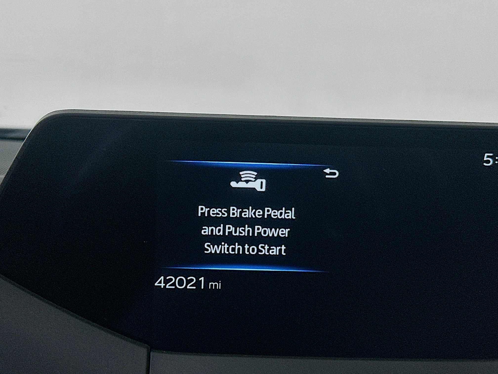 Used 2024 Toyota Prius LE image 19