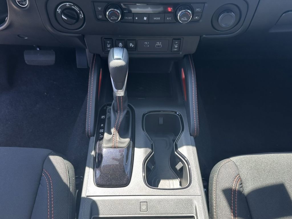 New 2025 Nissan Frontier PRO-4X w/ Pro Convenience Package image 18