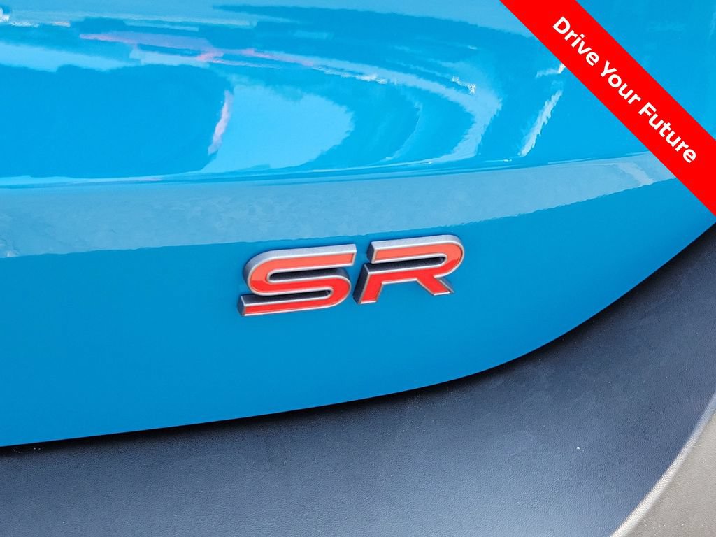 Certified 2025 Nissan Kicks SR FWD image 29